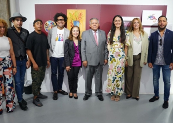 La Embajada Dominicana inaugura la exposición ‘Reflejos del Caribe’