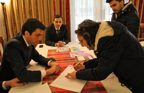 La azerbaiyana más longeva residente en España votó en las presidenciales