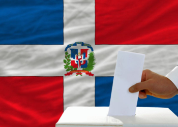 Más de 178.000 dominicanos residen actualmente en España.