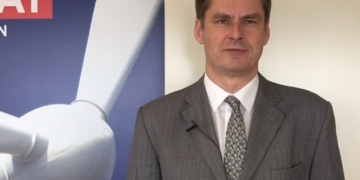 El embajador británico tranquiliza a los ciudadanos españoles tras el retraso del Brexit