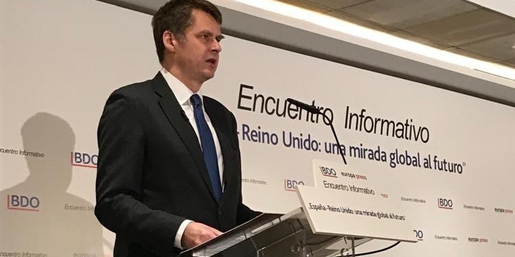 Elliott: “El calendario es muy corto, pero hay voluntad política para un acuerdo con la UE”