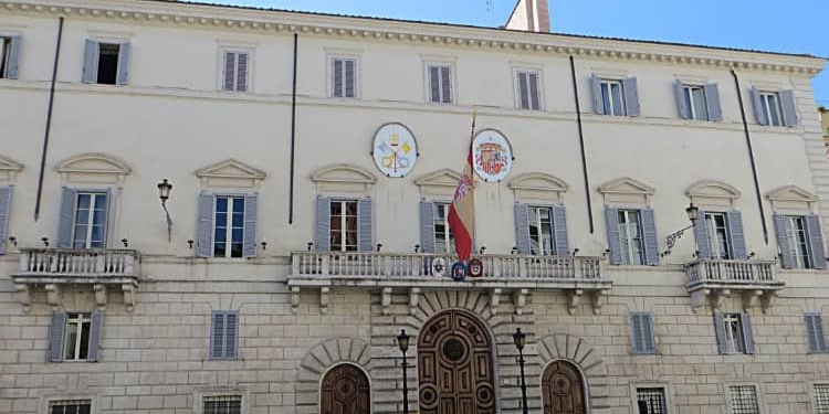 La Embajada en el Vaticano abre la celebración de sus 400 años