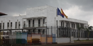 Un tribunal anula las sanciones de AECID contra empleados en Malabo