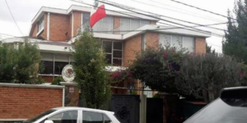 La Asociación de Diplomáticos Españoles defiende a sus compañeros expulsados de Bolivia