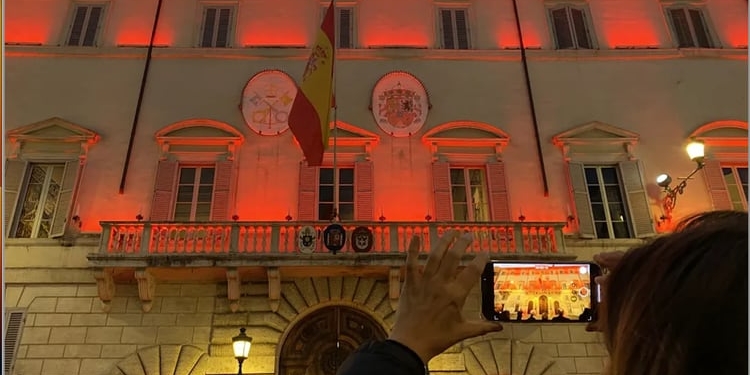 La Embajada de España ante la Santa Sede estrena iluminación