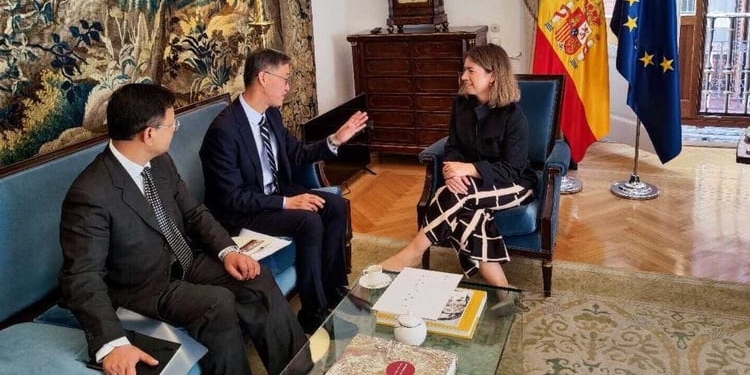 El nuevo embajador de China comienza su trabajo en España