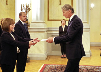 El embajador de Nicaragua presenta Cartas Credenciales en Grecia y Andorra