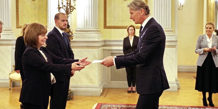 El embajador de Nicaragua presenta Cartas Credenciales en Grecia y Andorra