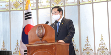 Corea presenta el libro de los 70 años de relaciones diplomáticas con España