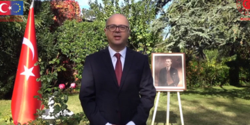 “Las relaciones turco-españolas se basan en la confianza y el respeto mutuo”