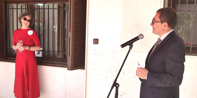 El embajador eslovaco resalta el apoyo a Ucrania y al Derecho Internacional