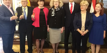 Los vinos polacos sorprenden en la 8ª Cata Internacional del Centro Riojano