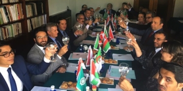 Los embajadores árabes en España apoyan a los presos palestinos en huelga de hambre