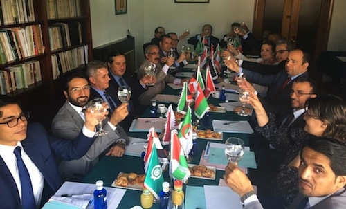 Los embajadores árabes en España apoyan a los presos palestinos en huelga de hambre