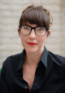 La escritora Emilie Pine y las mujeres irlandesas en la literatura