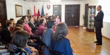 Gracz expone a Paneuropa Juventud los retos de la Presidencia eslovaca de la UE