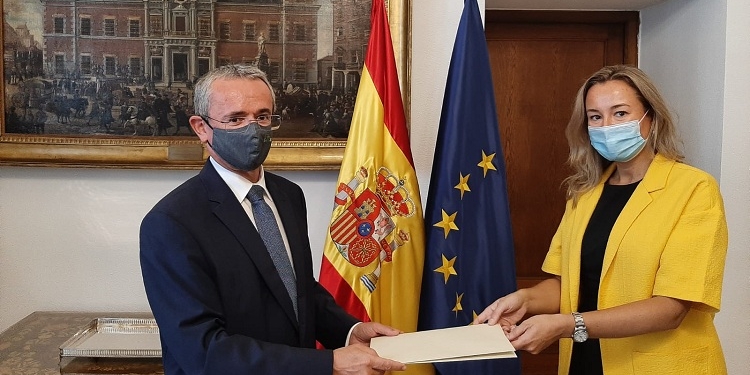 El nuevo embajador de Eslovenia en España presenta sus Copias de Estilo