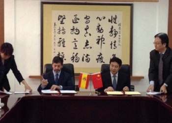 España, primer país del mundo que podrá exportar melocotones a China