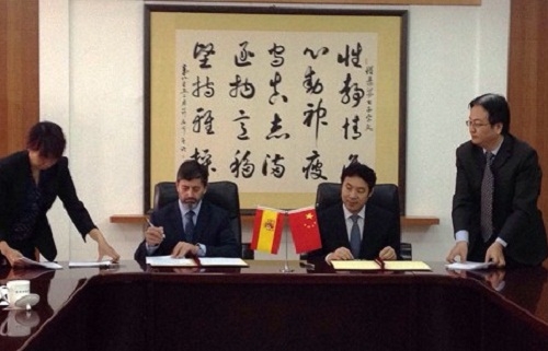 España, primer país del mundo que podrá exportar melocotones a China