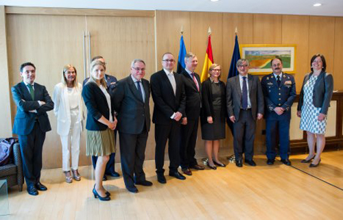 España y Estonia piden una sola voz de la Unión Europea ante Rusia