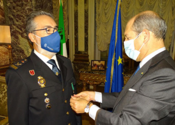 Italia condecora a un policía español por su colaboración en la captura de varios mafiosos