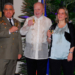 El embajador brinda con las autoridades españolas que asistieron a la recepción.