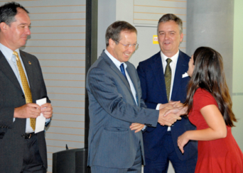 Los embajadores de Bélgica y Holanda en la fiesta de la Comunidad Flamenca