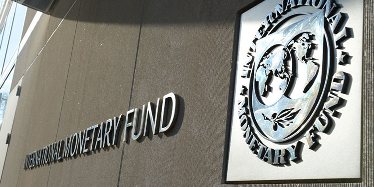 Como factores mitigadores de las vulnerabilidades externas de España, el Fondo apunta a la favorable estructura de vencimientos de la deuda soberana.