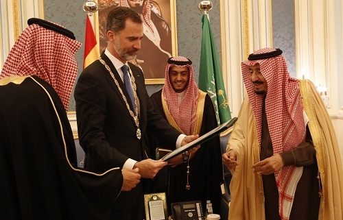 La visita del Rey impulsa el AVE a La Meca y desatasca el contrato de Navantia