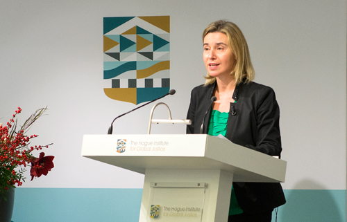 España llama al diálogo entre Irán y Arabia Saudí