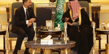 Felipe VI viajará el sábado a Arabia Saudí después de los dos aplazamientos de 2016