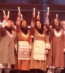 Numeroso público en La Navideña Feria Internacional de las Culturas