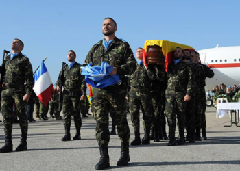 Israel entrega 200.000 euros a la viuda del soldado español que murió en Líbano