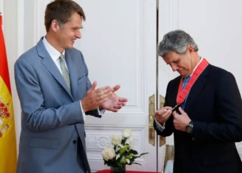 El presidente de Gestamp, distinguido con la Orden del Imperio Británico