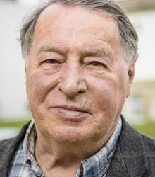 Exposición de Franz Erhard Walther en el Palacio de Velázquez de Madrid