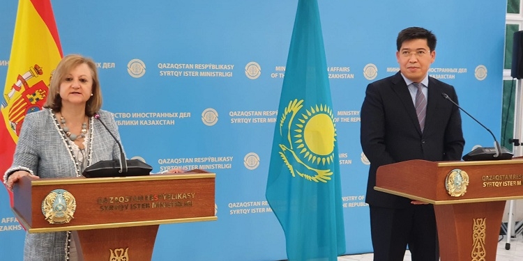 España intenta consolidar la presencia de sus empresas en Kazajstán