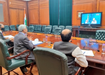 España e India analizan la cooperación en infraestructuras, sostenibilidad y turismo