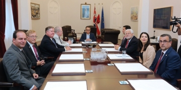 Una delegación de EEUU visita Gibraltar por mediación del Foreign Office