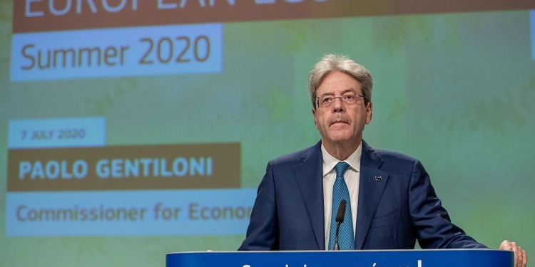 Bruselas eleva al 11% el desplome económico de España en 2020