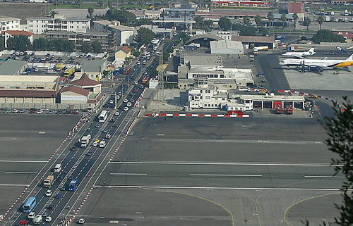 Acuerdo de OHL con Gibraltar para concluir el túnel bajo el aeropuerto del Peñón