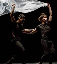 La compañía taiwanesa de danza B Dance de gira por España