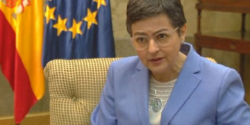 González Laya reclama una respuesta económica europea “solidaria” a la crisis