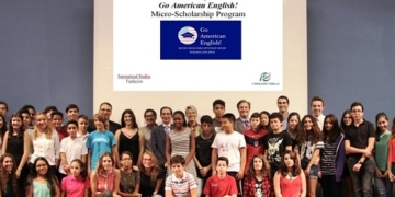 La Embajada de EEUU ofrece micro-becas para estudiar inglés durante dos años