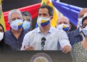 El Gobierno español cree que la propuesta de diálogo de Guaidó va en “la dirección adecuada”