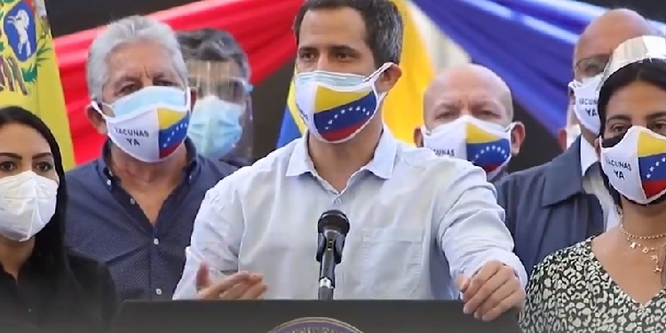 El Gobierno español cree que la propuesta de diálogo de Guaidó va en “la dirección adecuada”