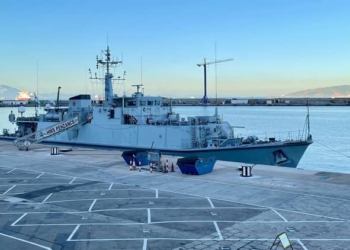 Llega a la base de Gibraltar el cazaminas ‘HMS Penzance’ de la Royal Navy