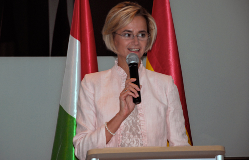 Hungría celebra su Fiesta Nacional con una velada de fusión artística