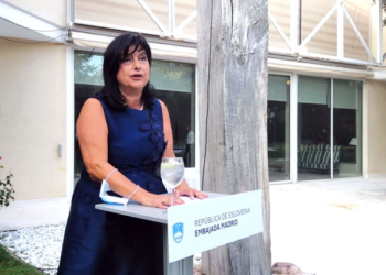 La embajadora eslovena termina su misión: «siempre llevaré a España en el corazón»