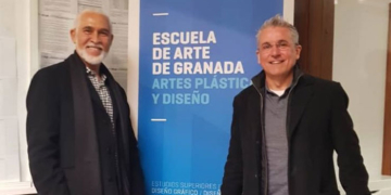 Philippe Dodard y el director de la Escuela de Arte de Granada, Blas Calero.