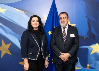 Bruselas y la ONCE esperan que la Presidencia española ayude a las personas con discapacidad